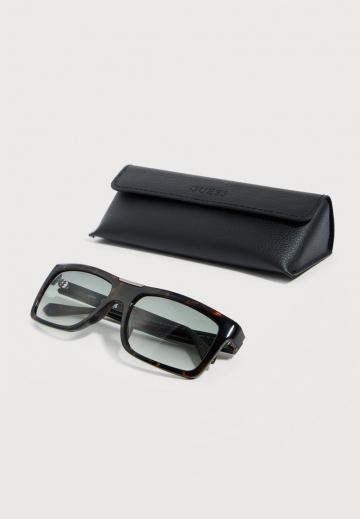 Солнечные очки