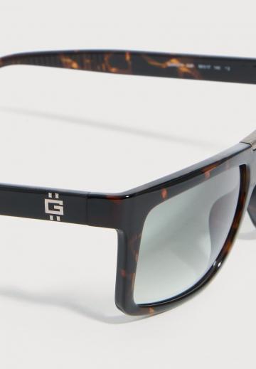 Солнечные очки