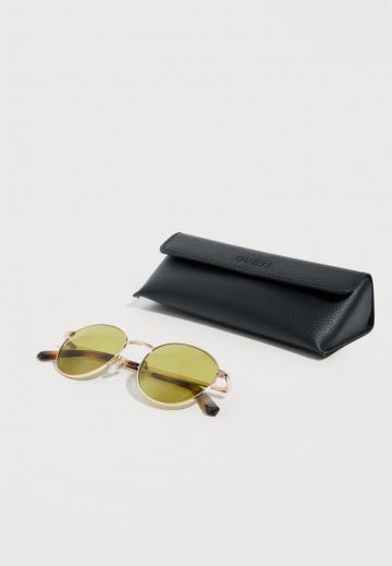 Солнечные очки