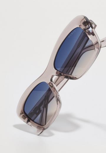 Солнечные очки