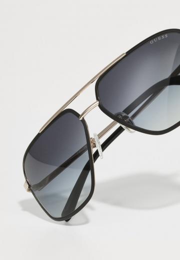 Солнечные очки