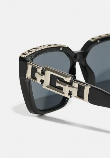 Солнечные очки