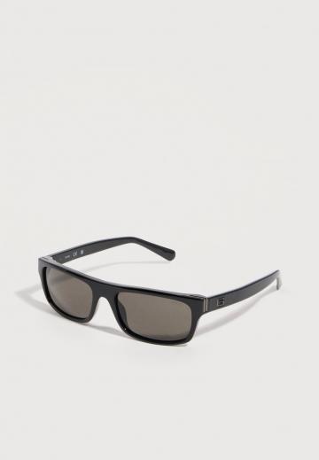 Солнечные очки
