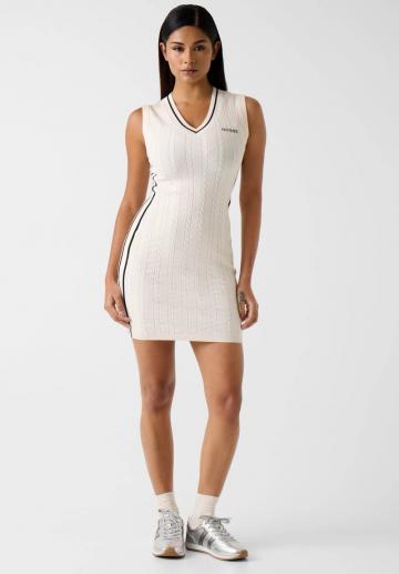 Платье футляр