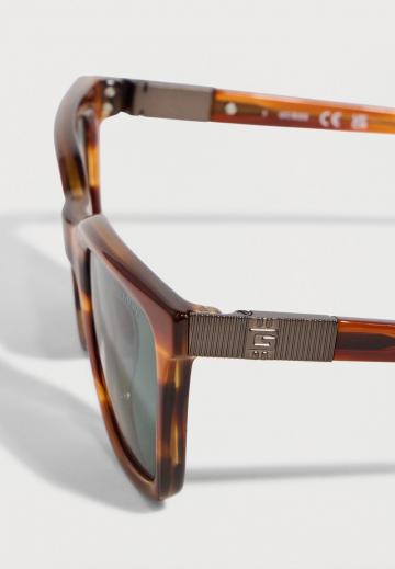 Солнечные очки