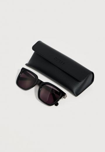 Солнечные очки