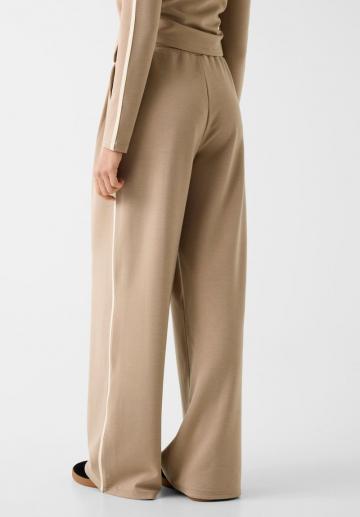 Спортивные штаны