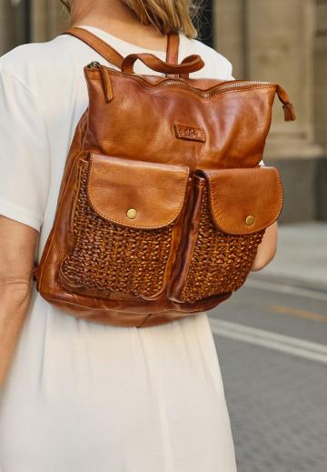 Кожаный рюкзак