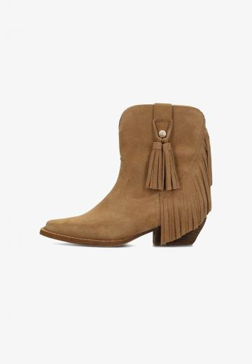 Ковбойские сапожки