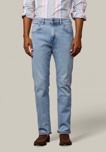 Прямые джинсы