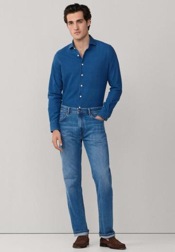 Прямые джинсы