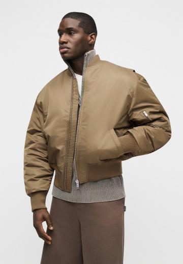 Куртка бомбер