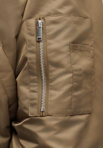 Куртка бомбер