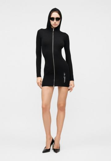 Короткое платье