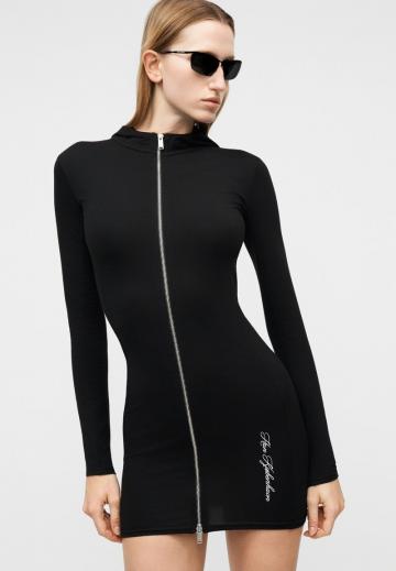 Короткое платье