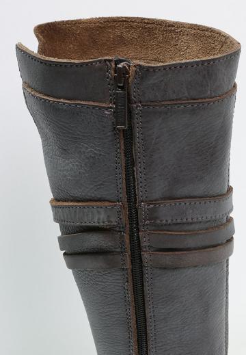 Ковбойские сапоги