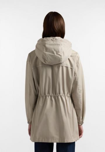 Короткое пальто