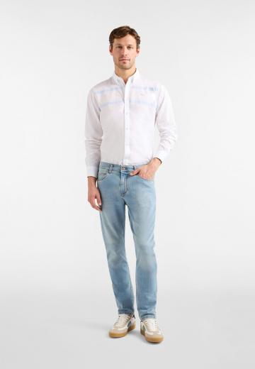 Прямые джинсы