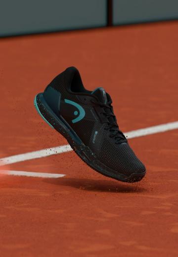 Теннисные кроссовки