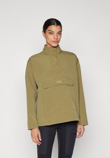 Спортивная куртка