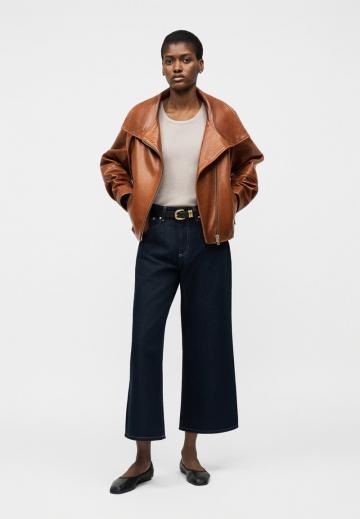 Короткие джинсы