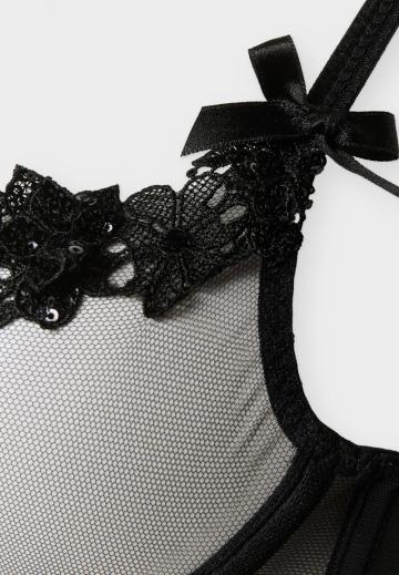 Бюстгальтер на косточках