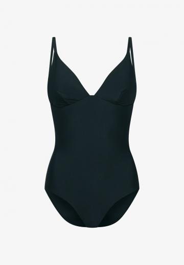 Слитный купальник