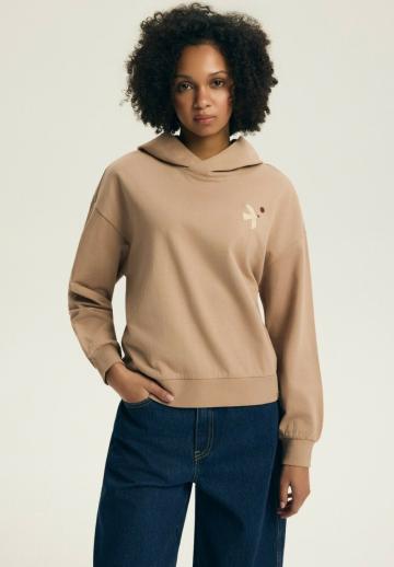 Пуловер с капюшоном