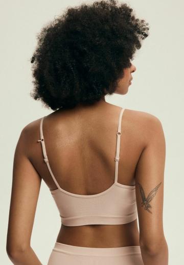 Бюстгальтер без косточек