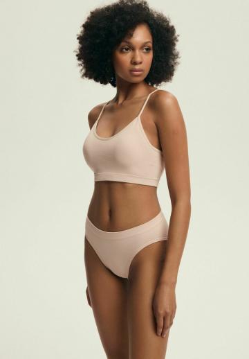 Бюстгальтер без косточек