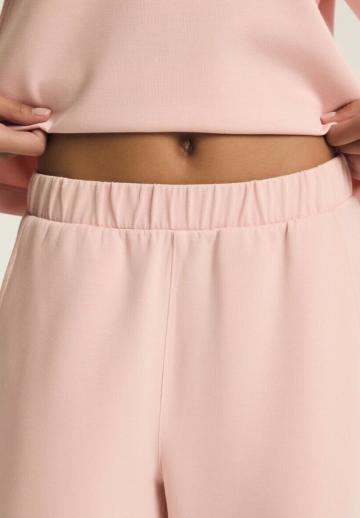 Спортивные штаны