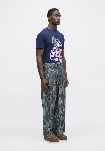 Прямые джинсы