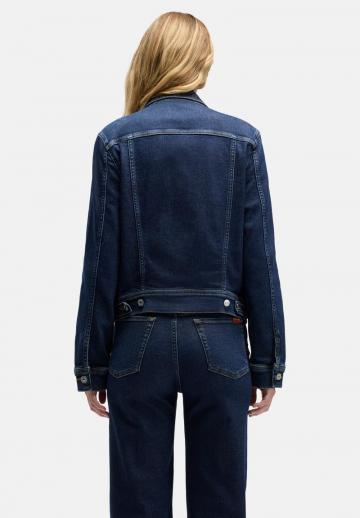 Джинсовая куртка