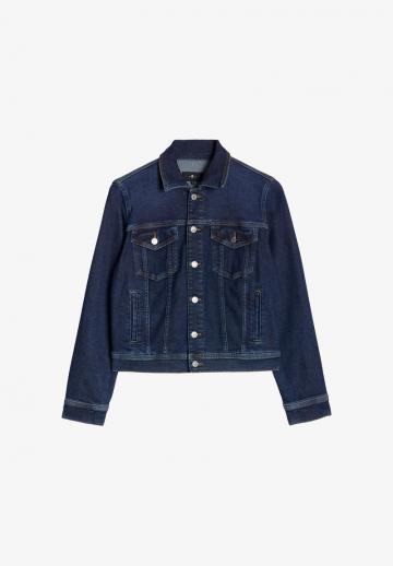 Джинсовая куртка