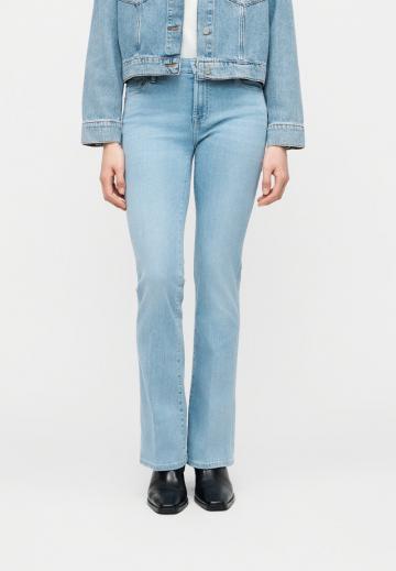 Клешеные брюки