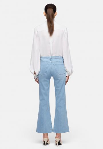 Клешеные джинсы