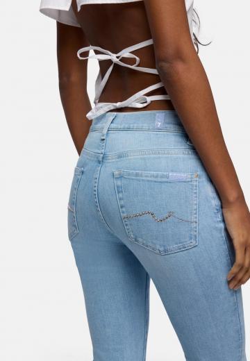 Клешеные брюки