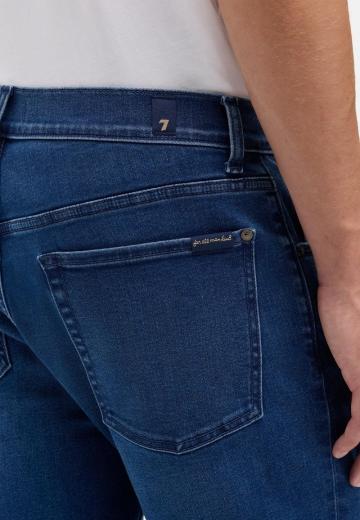 Клешеные джинсы