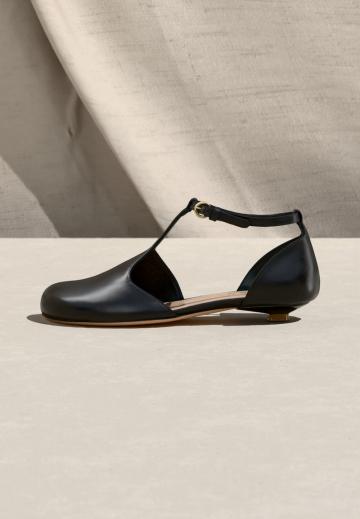 Туфли с ремешком