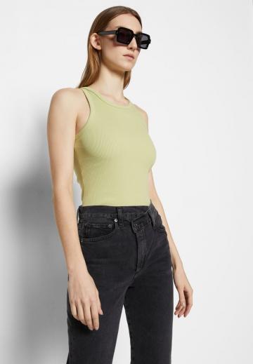 Джинсы бойфренда