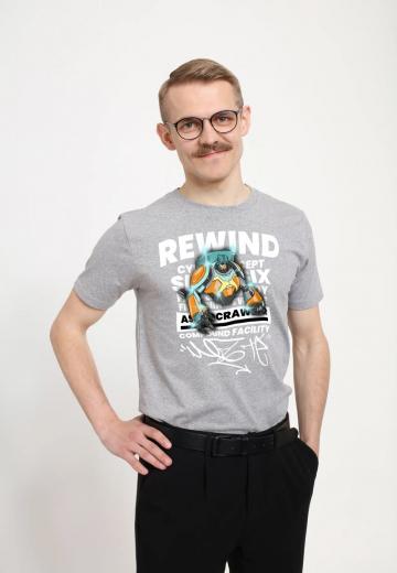 Футболка