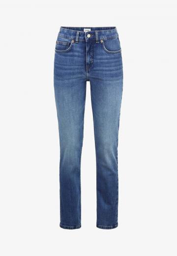 Прямые джинсы