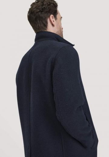 Короткое пальто