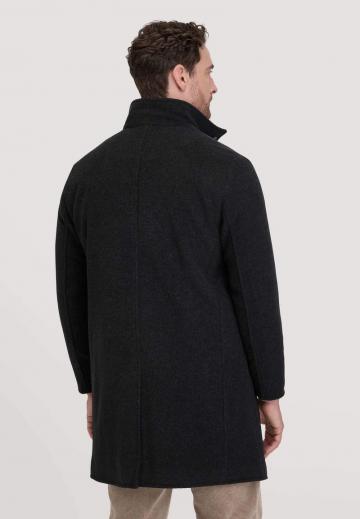 Короткое пальто