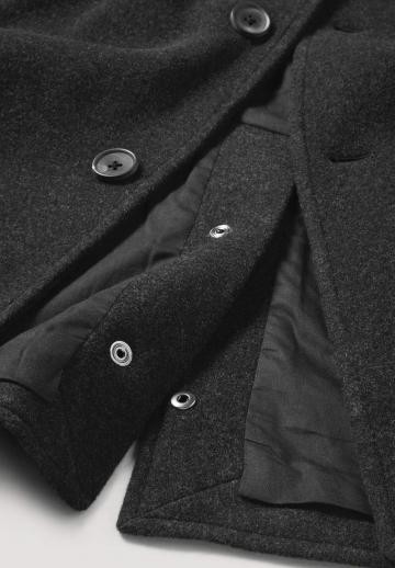 Короткое пальто