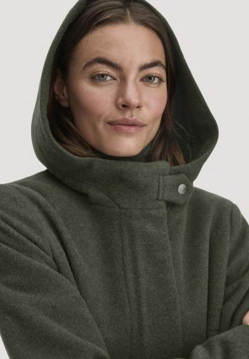 Шерстяное пальто