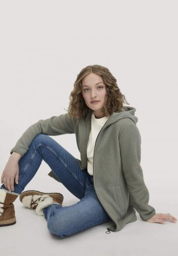 Шерстяное пальто