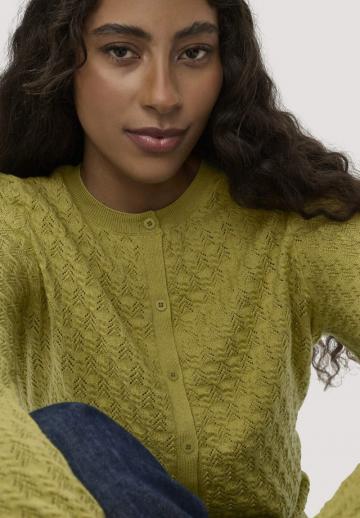 Вязаная кофта