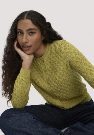 Вязаная кофта