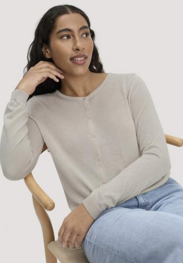 Вязаная кофта